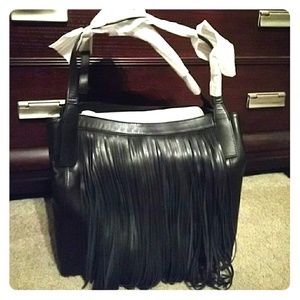 NWT! FRYE-RAY-LG-BLACK LEATHER FRINGE PURSE